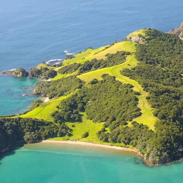 bay of islands coastal scenery