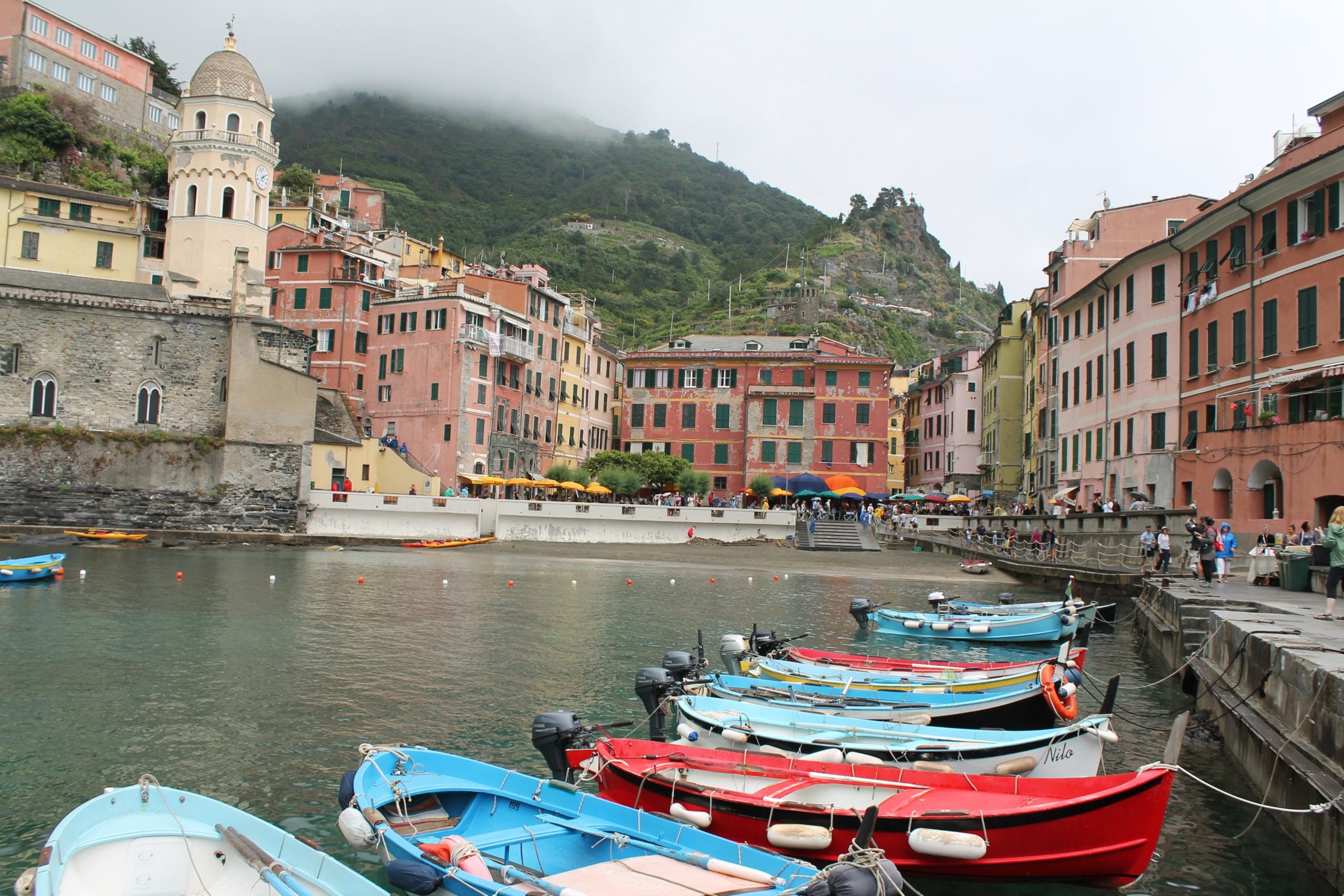 vernazza harbour, things to do in cinque terre