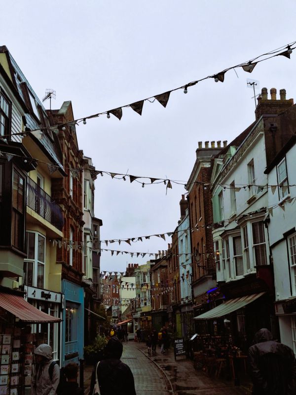 hastings old town rainy day