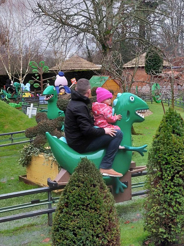 georges dinosaur ride