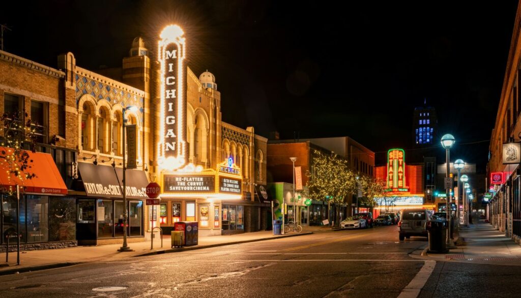 ann arbor street night