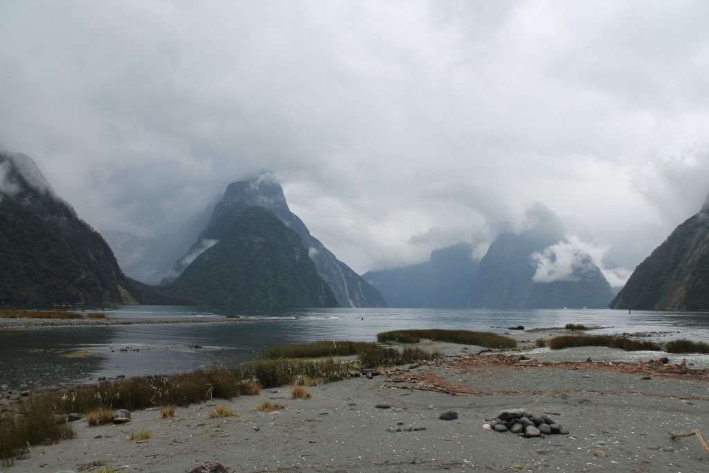 milford sound mitre peak