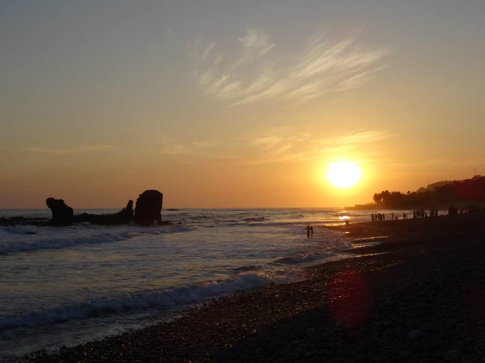 sunset el tunco beach