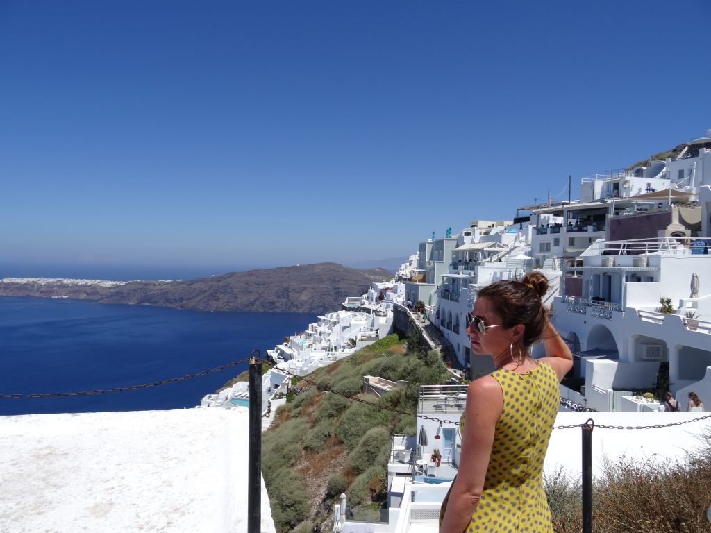 oia santorini views