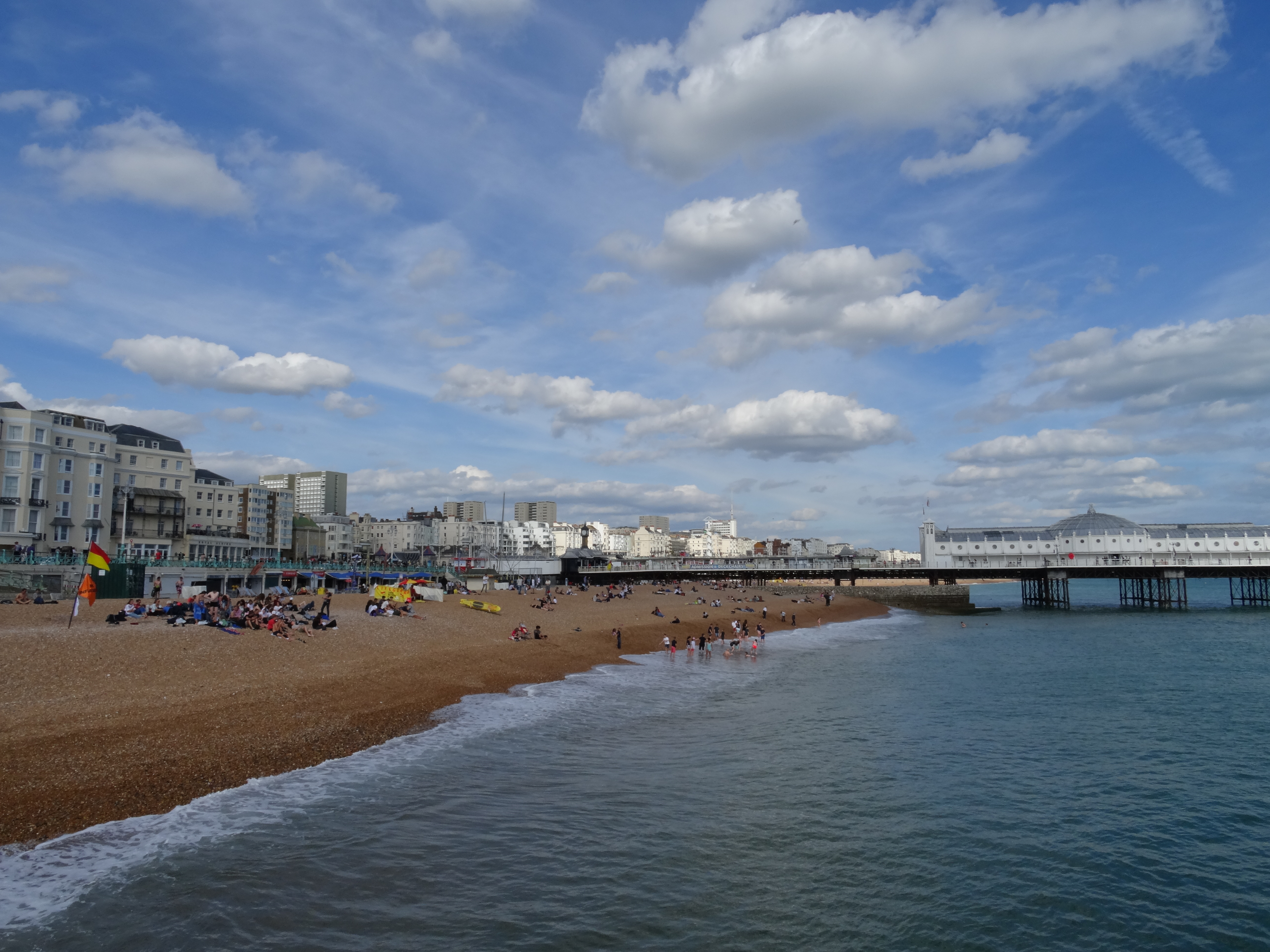 brighton pier on a sunny day