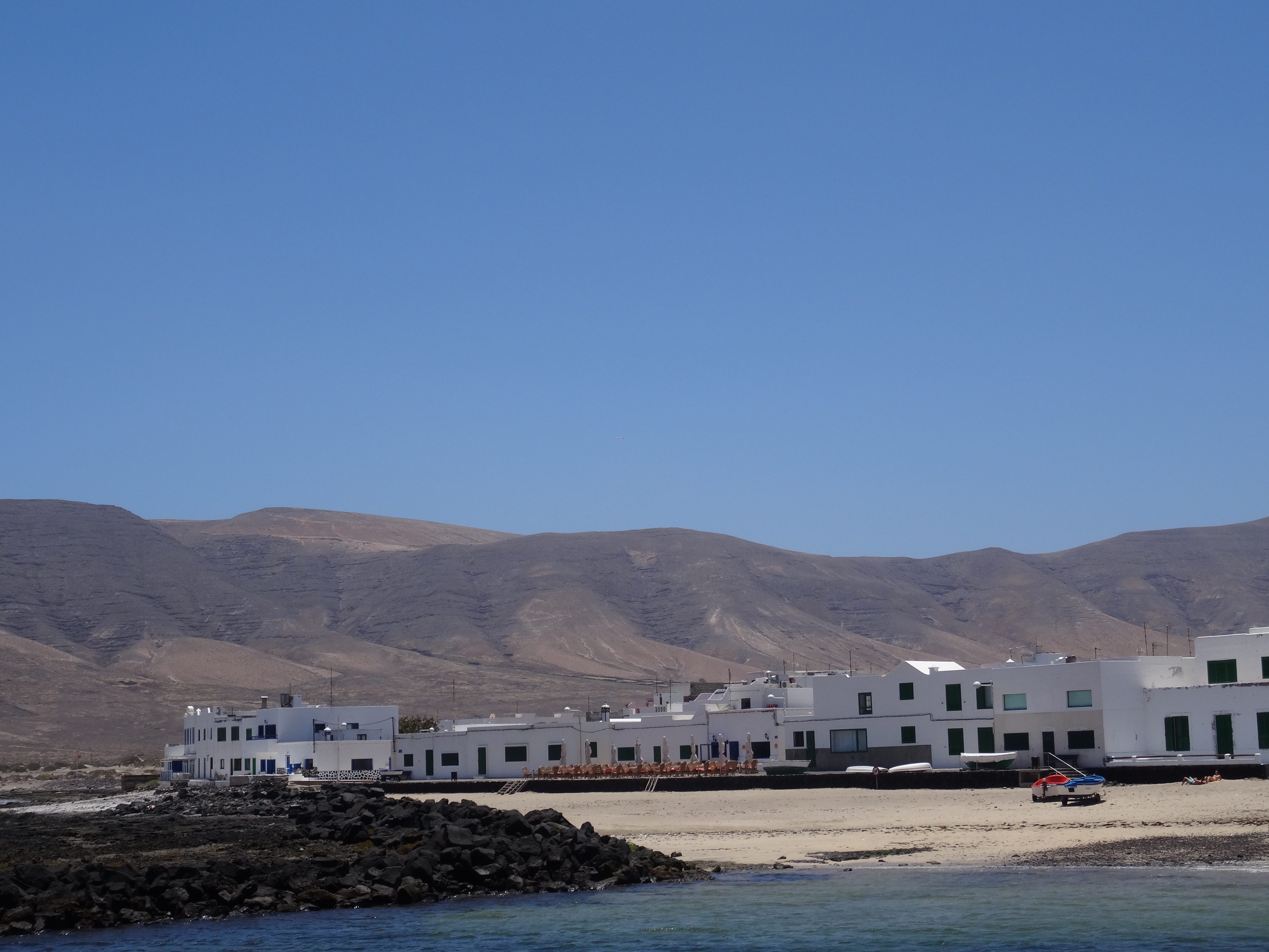 caleta de famara beach