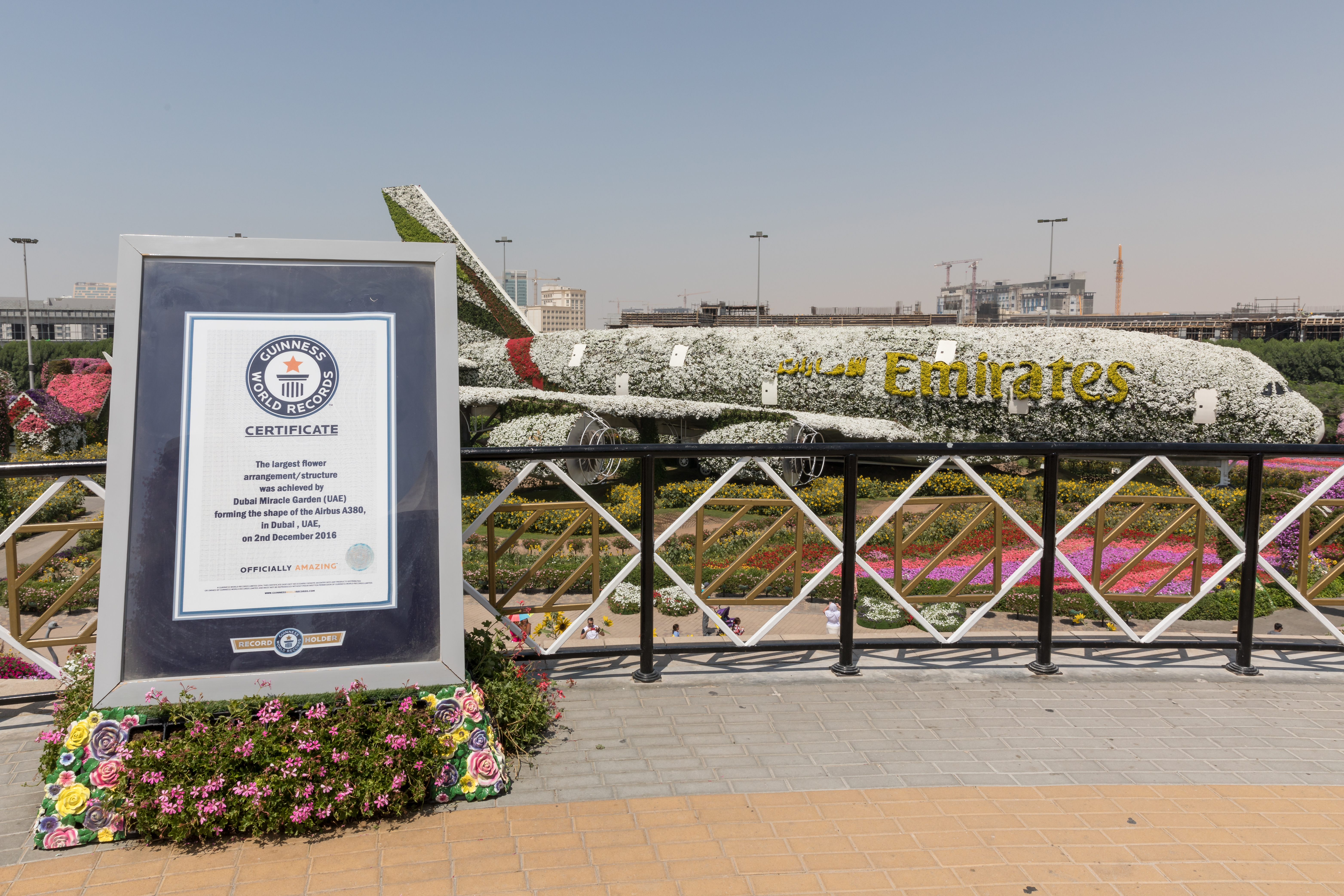 dubai miracle garden