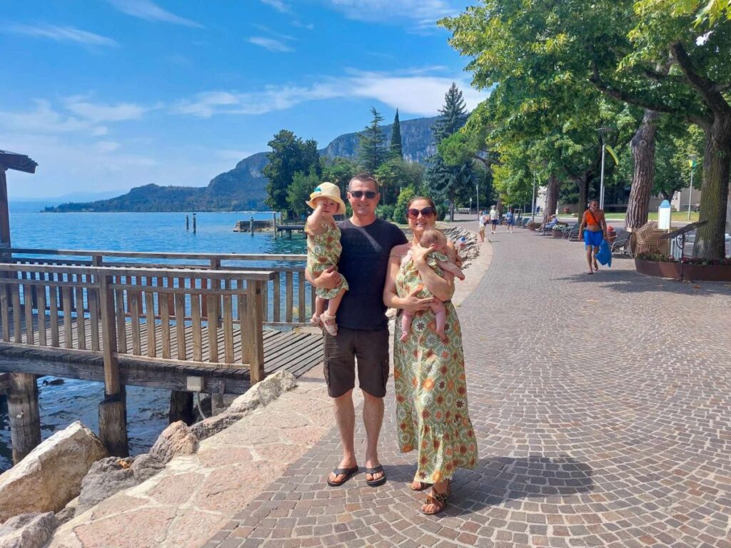family lake garda with kids