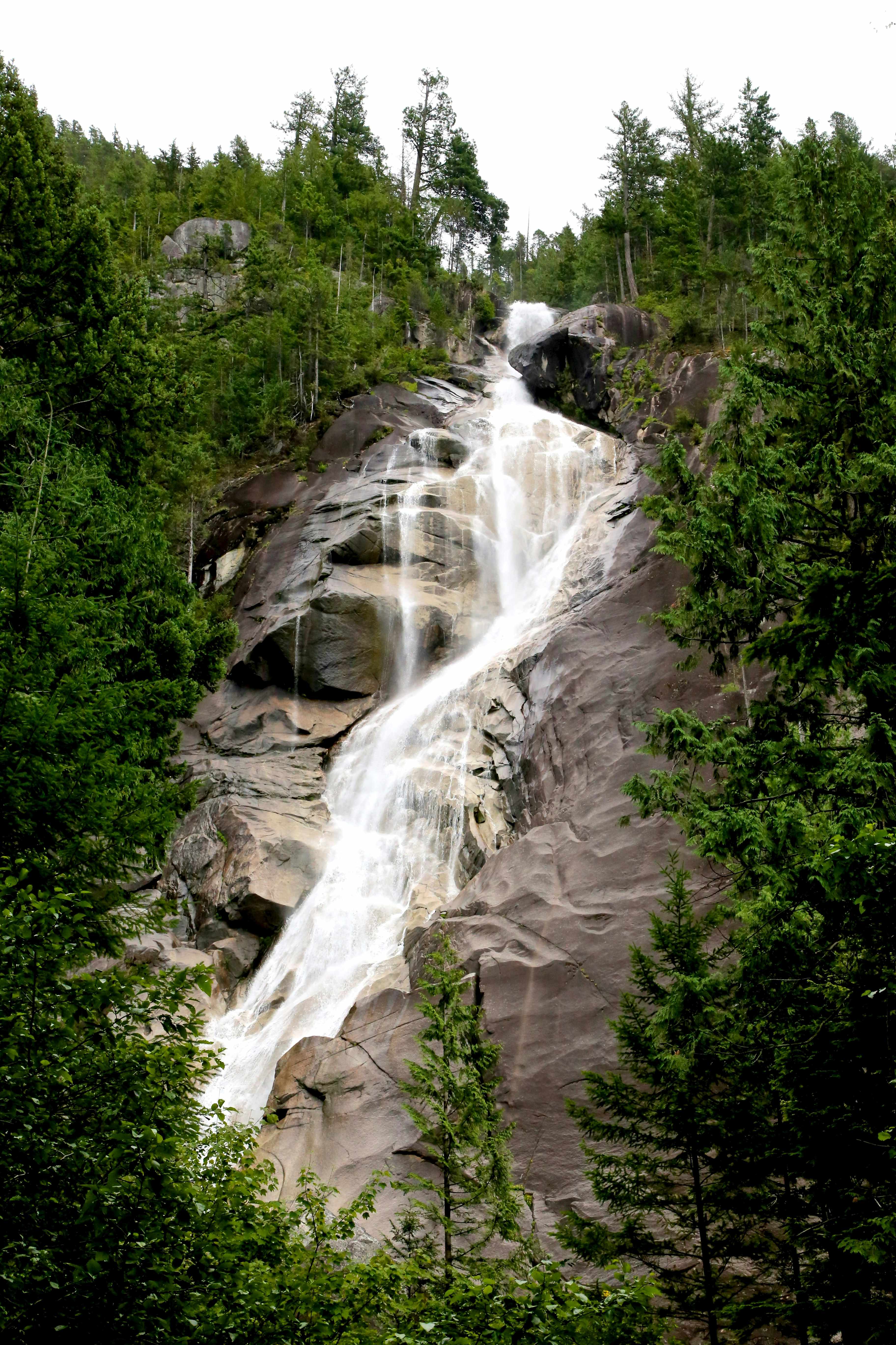 shannon falls squamish