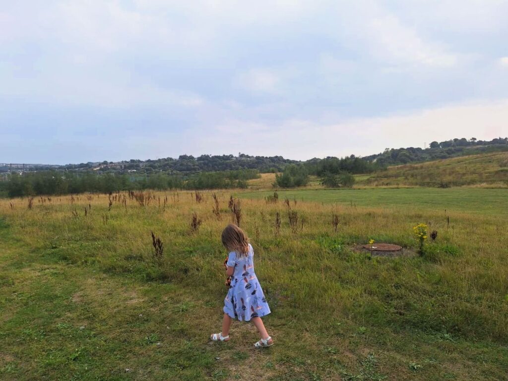 girl tramore valley park