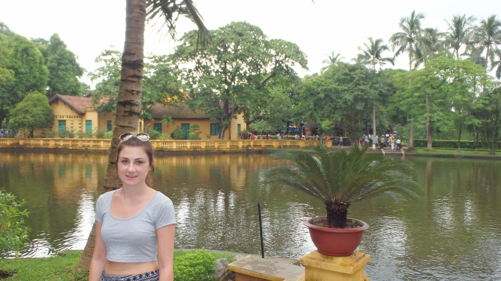 hoan kiem lake hanoi