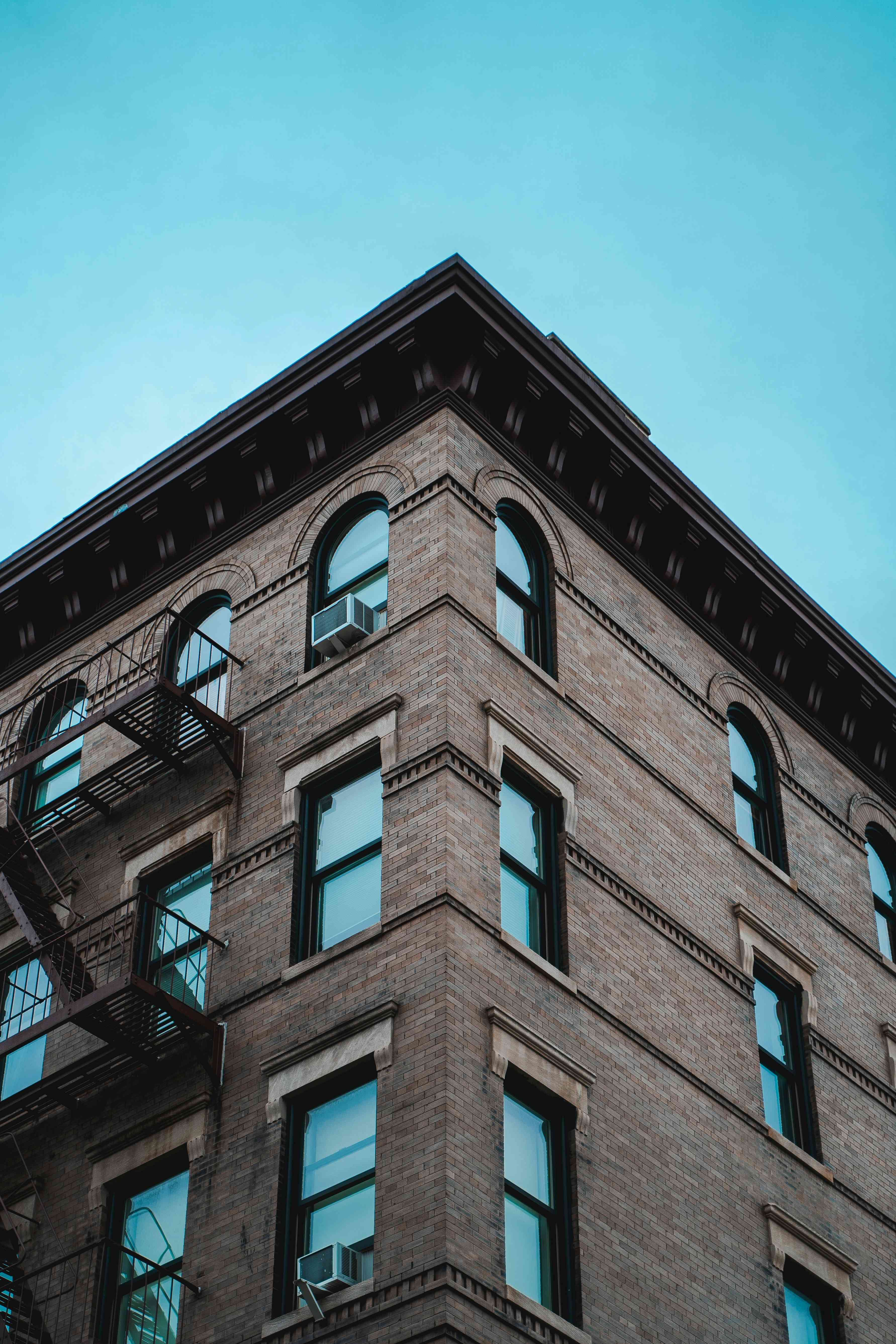 exterior of friends apartment nyc