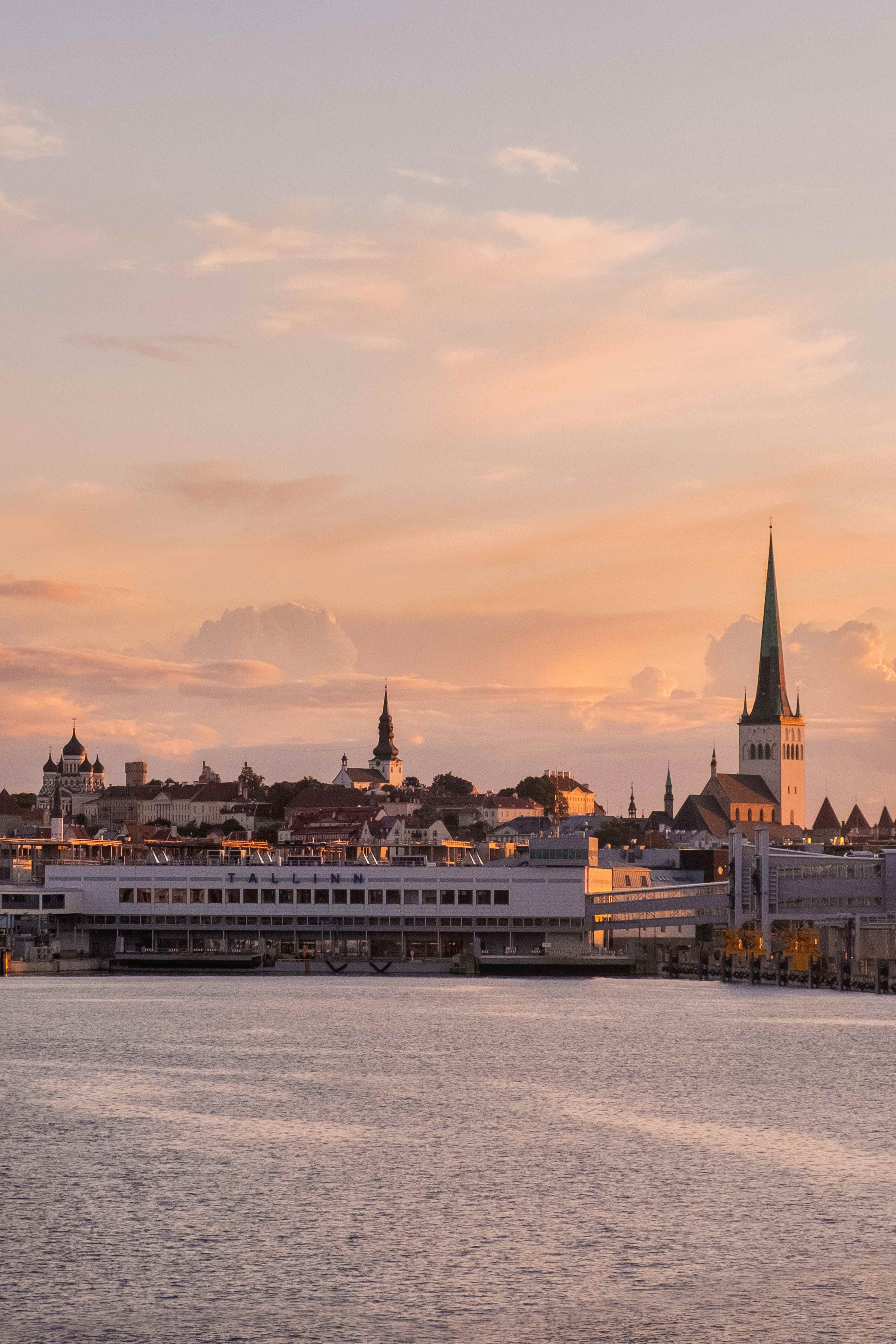 sunset in tallinn