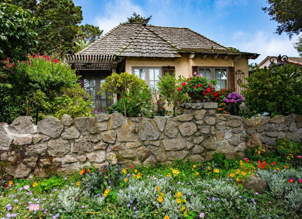 cute house in carmel by the sea