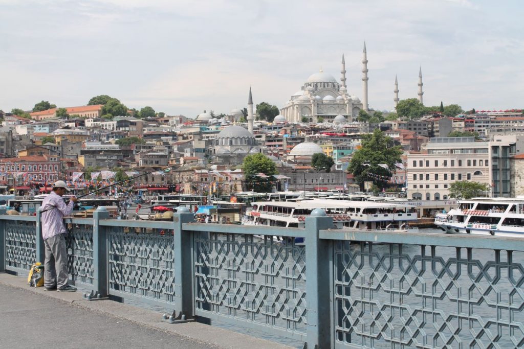 fisherman on galata bridge