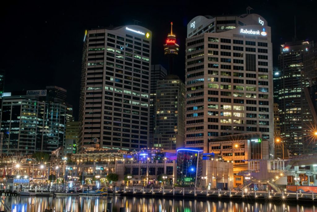 darling harbor sydney at night