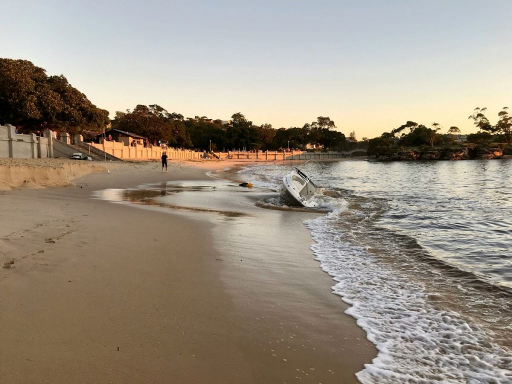 balmoral beach sunrise sydney