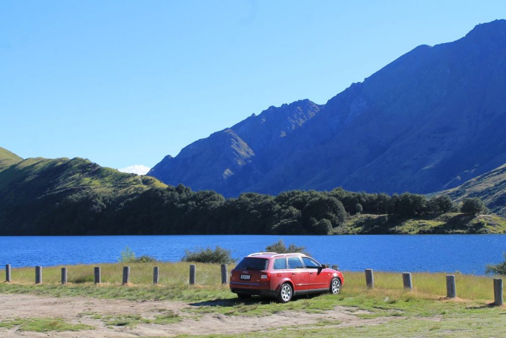 car parked at moke lake