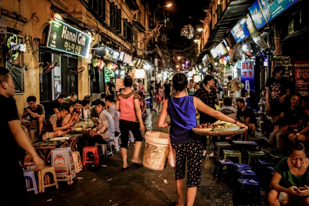 hanoi beer street night