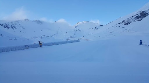 skiing remarkables