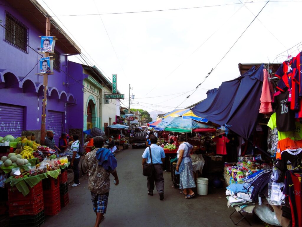 market downtown san salvador