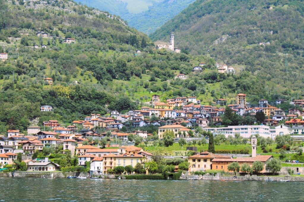 lake como town from water