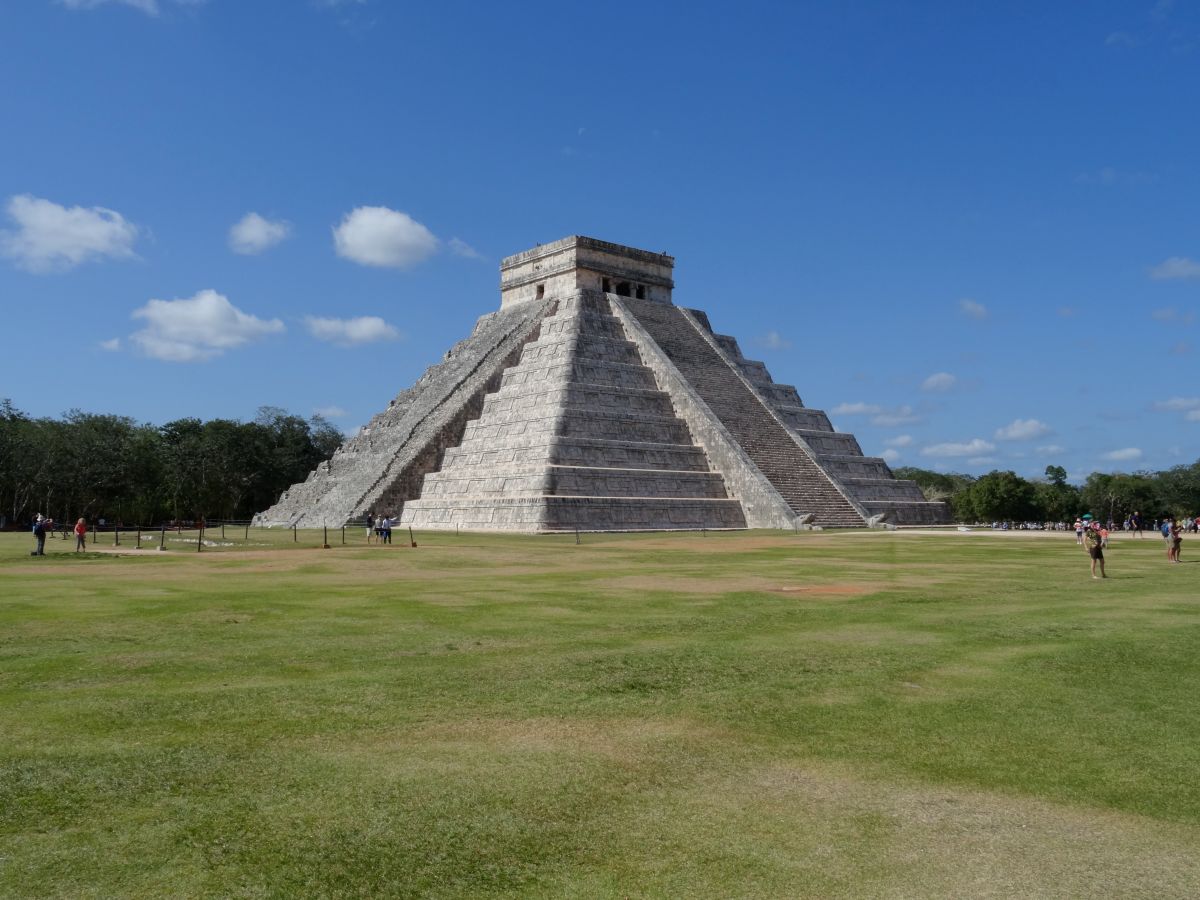 chichen itza el castillo
