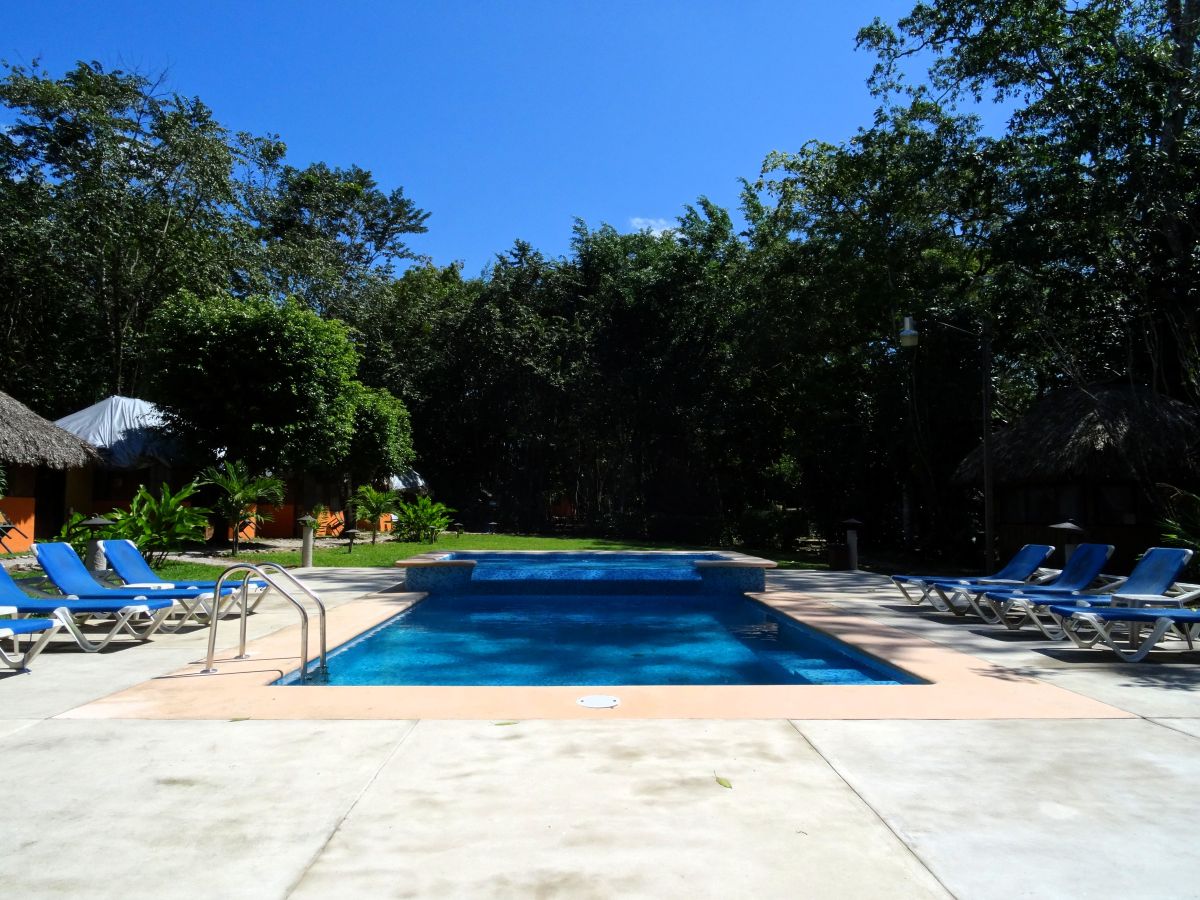 swimming pool kin balam cabanas palenque