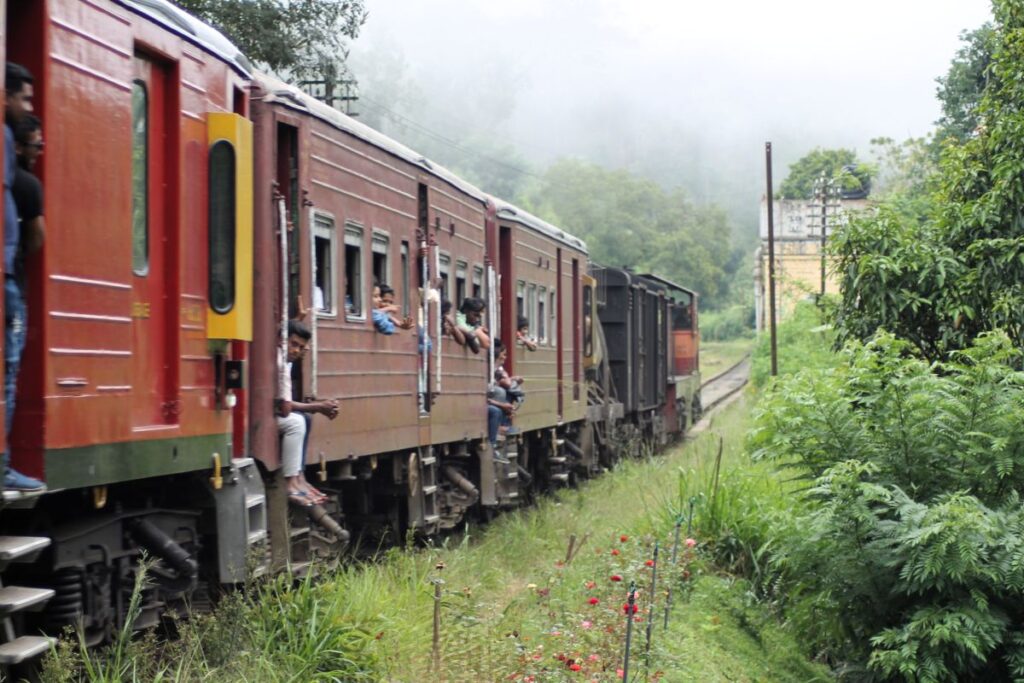 train to ella sri lanka