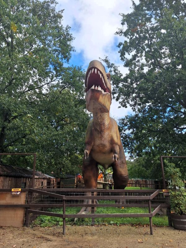 t-rex jurassic newpark