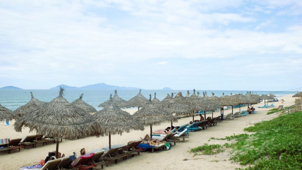 an bang beach hoi an