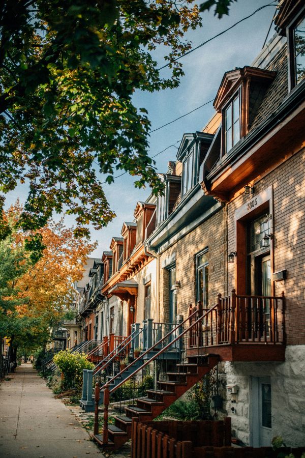 montreal brick houses