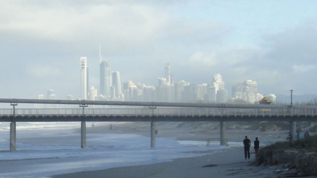 the spit view gold coast