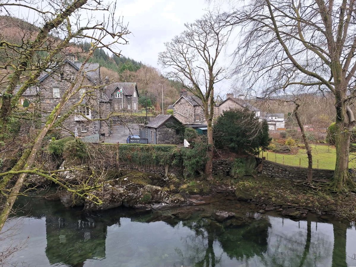 betws y coed riverside house