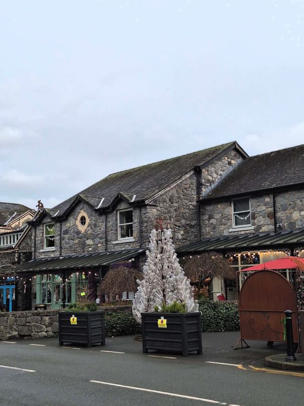 restaurants betws y coed