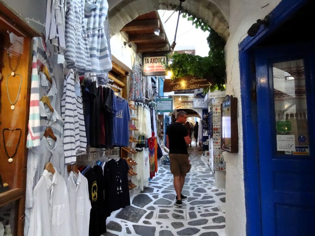 man street chora naxos