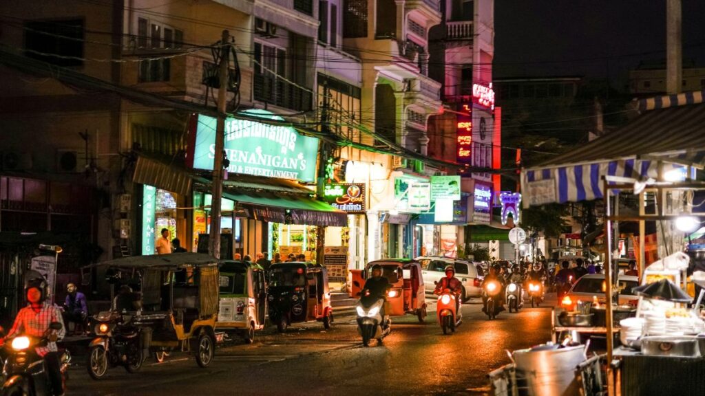 busy street in phnom penh