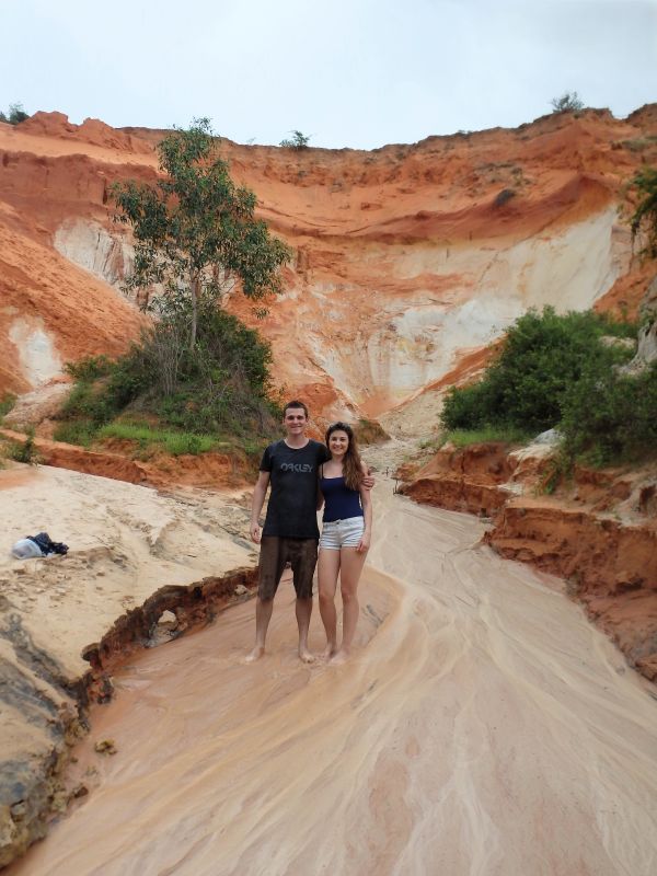 couple fairy stream walk