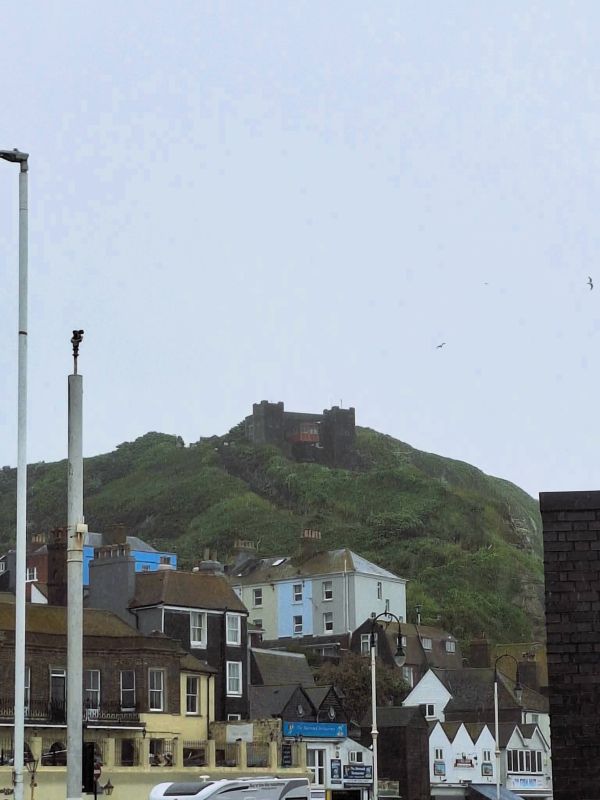 hastings pier area