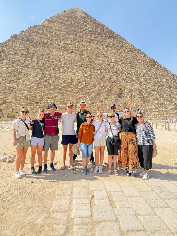 pyramids giza group