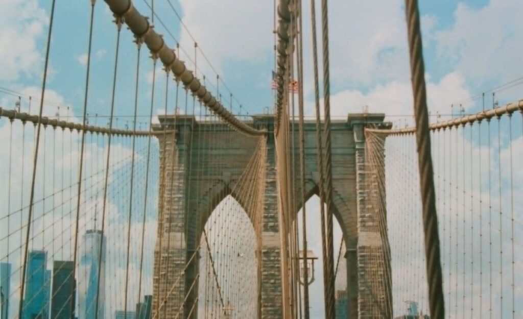 brooklyn bridge close up