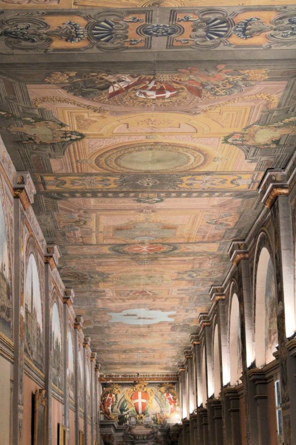ceiling grandmasters palace