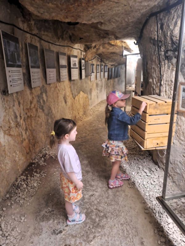girls most ww11 tunnels