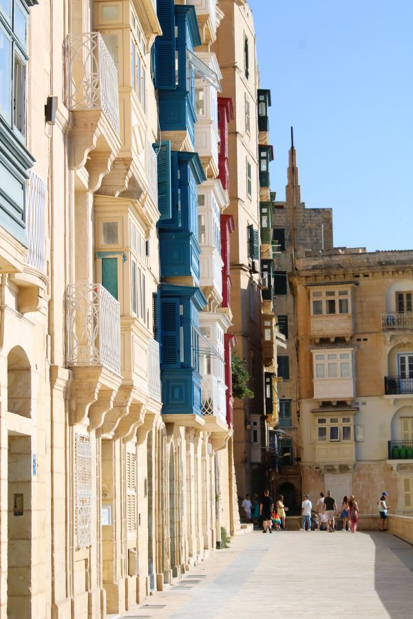 valetta balconies