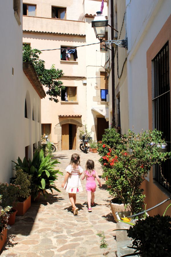 flower street tossa de mar