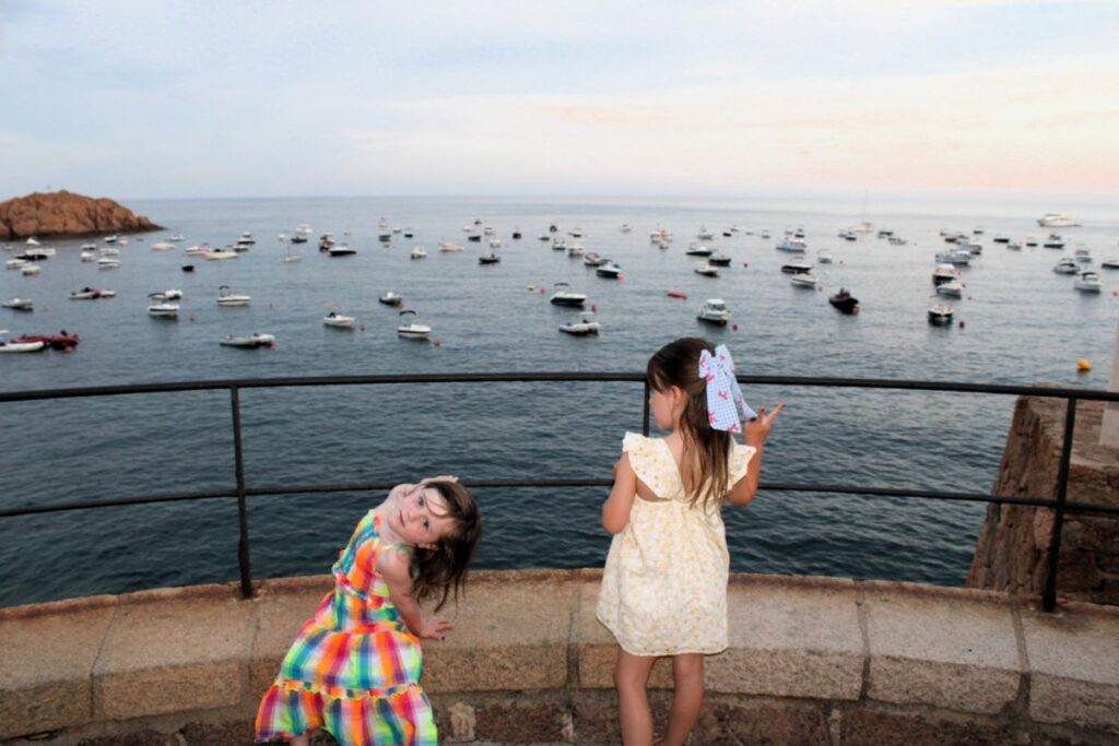 girls viewpoint tossa de mar
