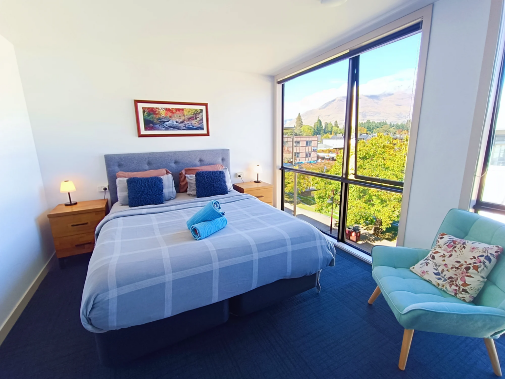 room adventure q2 hostel queenstown