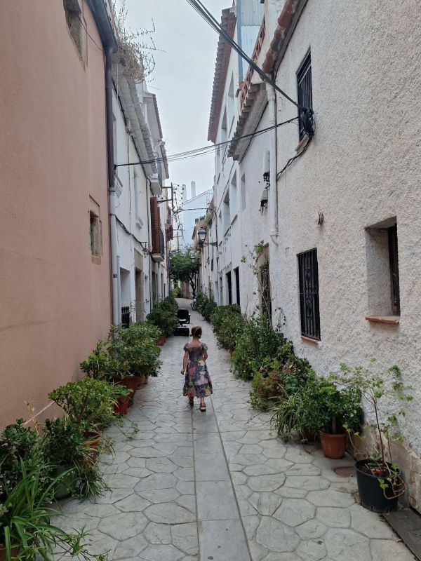 girl street tossa de mar