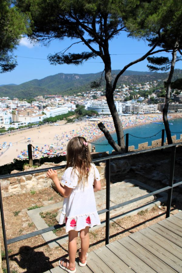 castle viewpoint tossa de mar girl