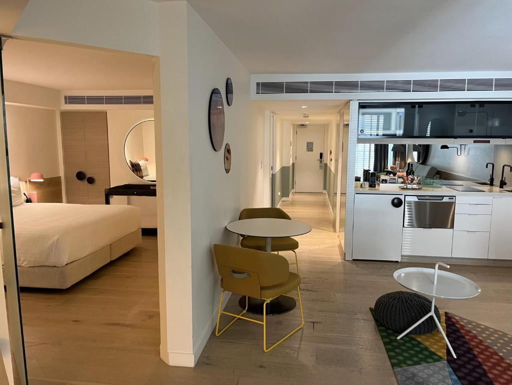 miss bakers boutique accomodation bondi beach